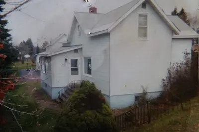 Image de Located close to downtown Ironwood and Hurley Silver st