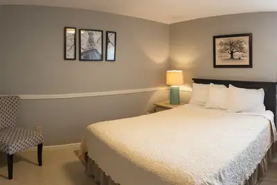 Image de #1 of 11 Units in Village of Cooperstown Apt Bldg