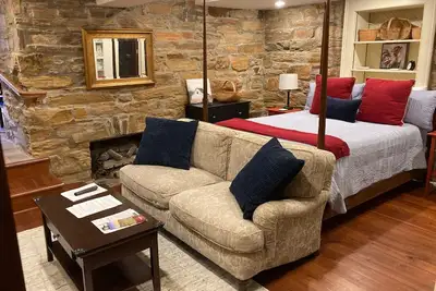 Image de Historic 2-Bedroom in Old Town Warrenton, Virginia