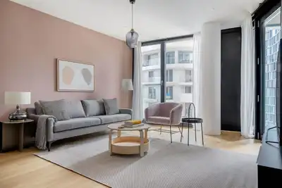 Image de Modern Favoriten 2br w/ Gym, Lounge & Elevator, nr Metro, by Blueground