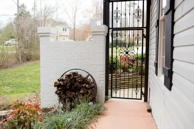 Image de Shananegin’s near Falls Lake, Pet Friendly! ! ! 🐶