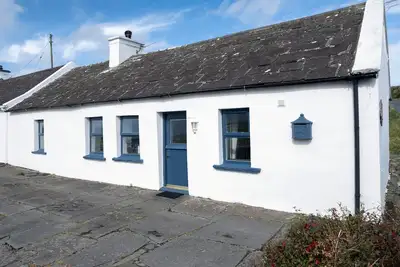 Image de Kineilty (Kathy's) Cottage - Breathtaking Sea Views!