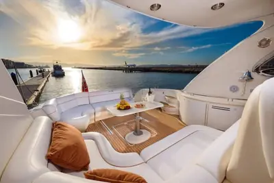 Image de Luxury Yacht Hotel (Ocean Village Marina)
