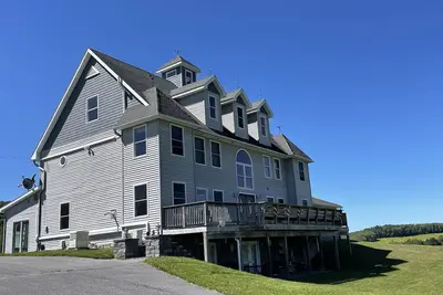 Image de Phoenix Hill - Spacious, 7bdrm home, pool, game room and long distance views