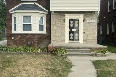 Image de Cozy Detroit home in the Center of Metro Detroit.