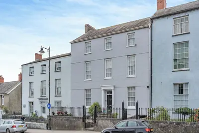 Image de 7 bedroom accommodation in Pembroke