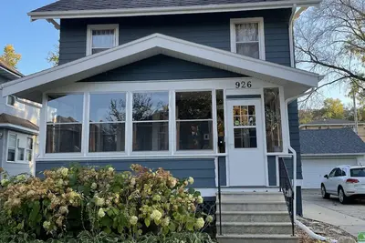 Image de Charming 3 bed 1 bath home. 1 block to St. Mary's. 10 min walk to Mayo downtown.