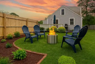 Walk 2 Beach! Slps 10! Fire Pit! Location! A/C!