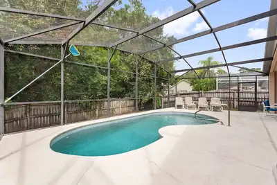 Image de Private Pool on this Peaceful Community