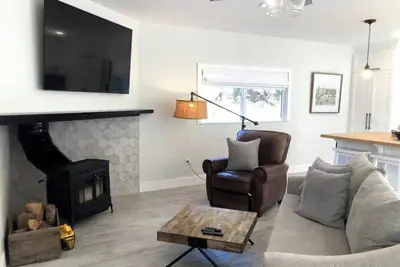 Image de Country cottage just outside Ojai and close to nearby hiking trails