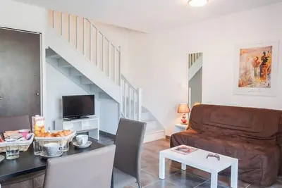 Image de Duplex 700 m de Saint Cyprien av/ Salle Fitness!