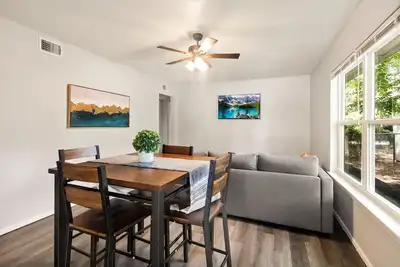 Image de The Big D Southern Hospitality Min from At&T