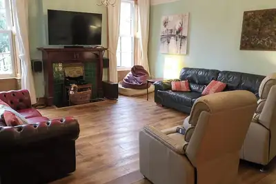 Image de 5 chambres à coucher à Annan