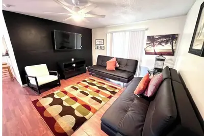 Image de Let your worries fly away at the Bird Estate