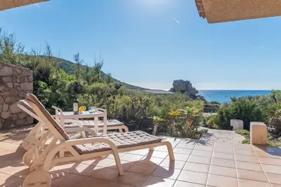 Image de Belle maison de vacances privée pour 6 personnes avec Wifi, Tv, terrasse, animaux admis et parking