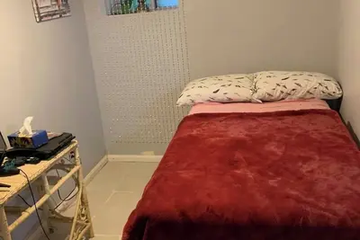 Image de Pleasant Apartment (King St W) - great location!