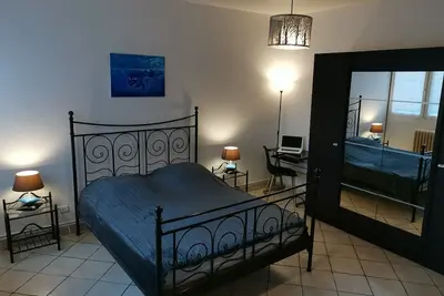 Image de Dole le Comté location meublée 70 m² wifi parking terrasse patio proche centre