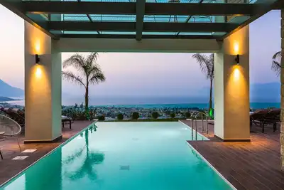 Image de Luxury Villa Emilia with a heated pool