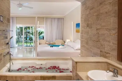 Image de Sea view villa overlooking the ocean