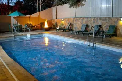 Image de Cozy Condo with Location Location Location