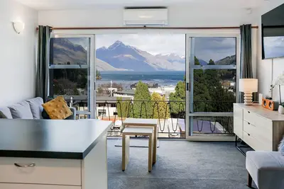 Beautiful Views in Central Queenstown