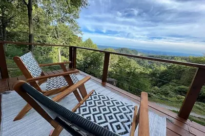 Image de 2 Cabins, 100 Mile Views, Hot Tub, 2½ miles to Br