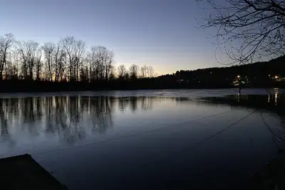 Image de Exotic Waterfront Getaway