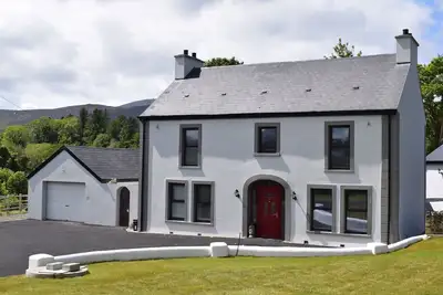 Image de Beautifully renovated 4 Bed Detached House