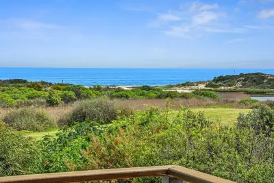 Image de Coast and Country - 16 Riverview Drive, Carrickalinga