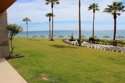 Image de Sonoran Sun, Se 105 Two bed two bath, ground floor ocean front and pool side