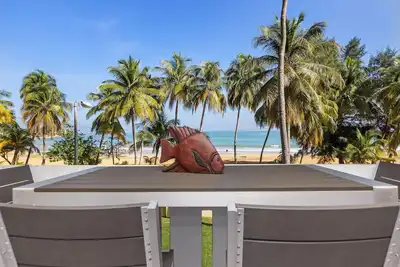 Image de Playa Azul1 2nd Floor Beachfront Lux  Designer Condo.