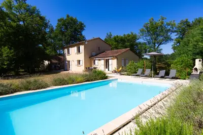 Image de 5-bed house with pool in Dordogne, walk to beach and restaurants