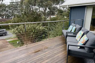 Image de Orion Paradise Beach house Vincentia  5 Min walk to the beach