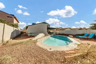 Newly Remodeled Home in North Phoenix with a Pool