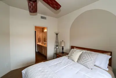Image de Cozy Pointe Resort Condo - Walking Distance to North Mountain!