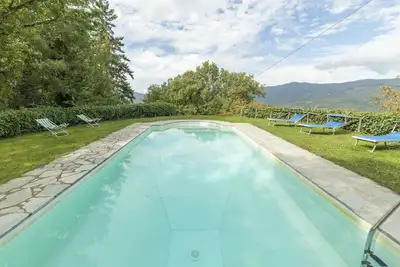 Image de Belle maison de vacances avec Wifi, piscine privée, Tv, patio, animaux admis et parking