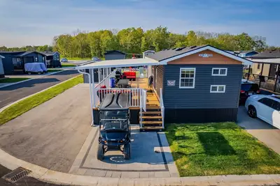 Image de Brand new 3 bedroom cottage at Sherkston Shores beach resort!