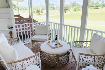 Image de Spacious Farmhouse on Davis Stream to Damariscotta Lake with 5 bedrooms