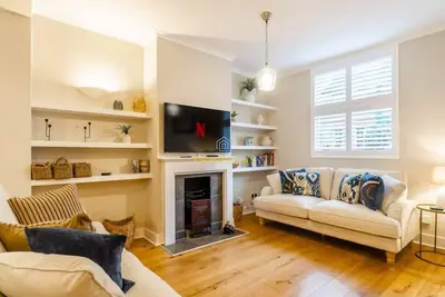 Image de Stylish 3 Bed Cottage❤Walk 2 All Sights & High St