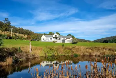 Image de 80 acres of blissful tranquillity