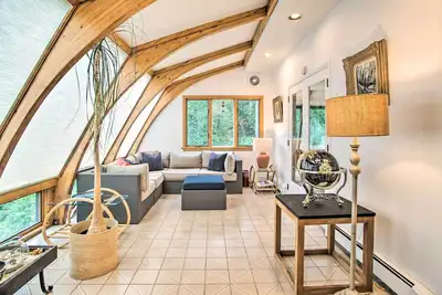 Image de Falmouth Retreat w/ Deck & Grill, Walk to Beaches!