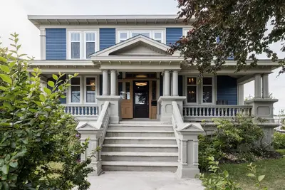Image de Duff Heritage House-4 bedrooms, sleeps 10!