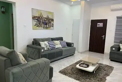 Image de Cozy 2 bedroom apartment+ unlimited WiFi + free parking