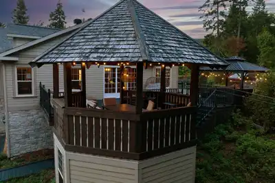 Image de Havre du Plaisir Bord de Lac & Spa - Salle de Jeu