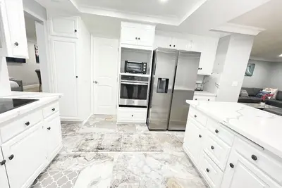 Image de 9br Home Near Disney and Convention Center