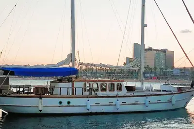 Image de Adara Yacht Great Turkish Schooner in Barcelona