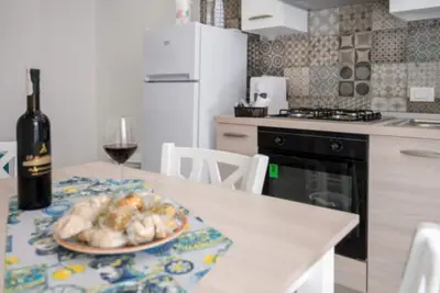 Onyx Apartment