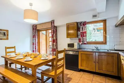 3 Pièces Cabine 9 Personnes
