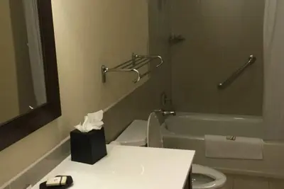 Image de Amazing 3 bedroom condo