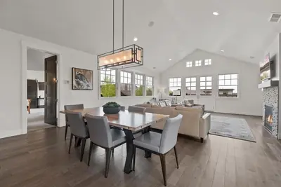 Image de Stone - Tetherow, Hot Tub, Gas Fire Pit, Bbq, Executive Retreat